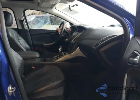 2014 Ford Focus Se z USA, uszkodzony, nr VIN 1FADP3K29EL383798